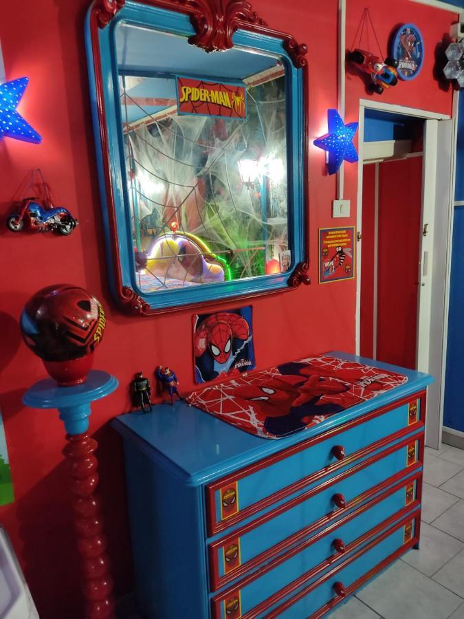 Spiderman House Hotel คาตาเนีย ภายนอก รูปภาพ
